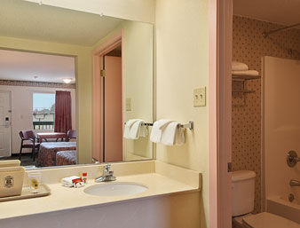 Rodeway Inn Richland Экстерьер фото
